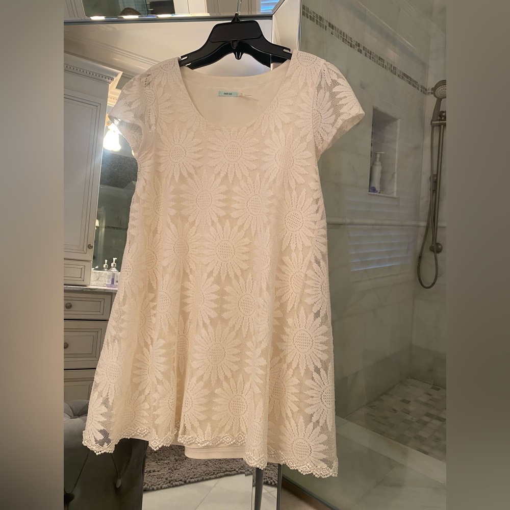 Urban Outfitters Kimchi Blue Cream Floral Lace Trapeze Dress